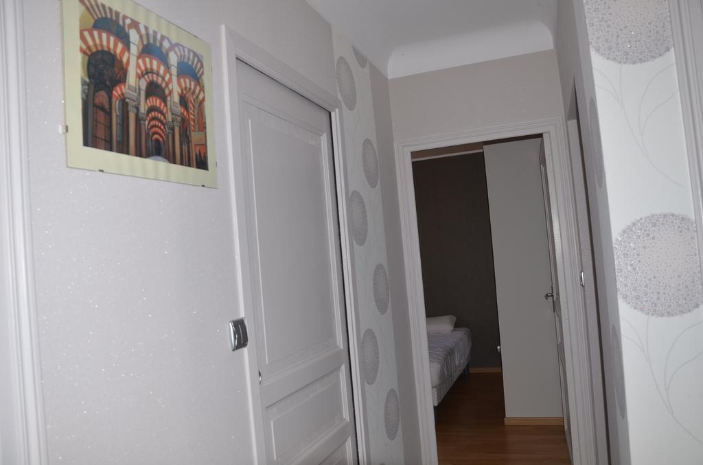 Chambre D'Hotes Et Spa Agen Esterno foto